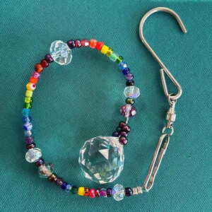 ✨💗Handmade rainbow crystal suncatcher with crystal prism 🌈🌞 Window/car decor
